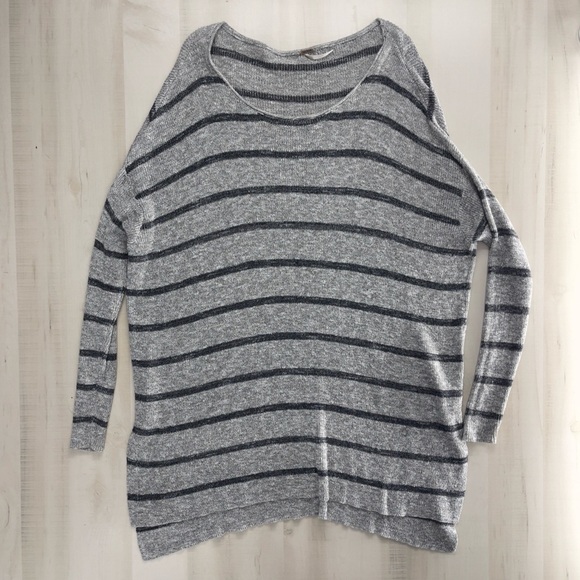 Free People Sweaters - FREE PEOPLE oversized boho striped tunic top sweater M